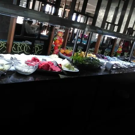 Candan 马尔马里斯