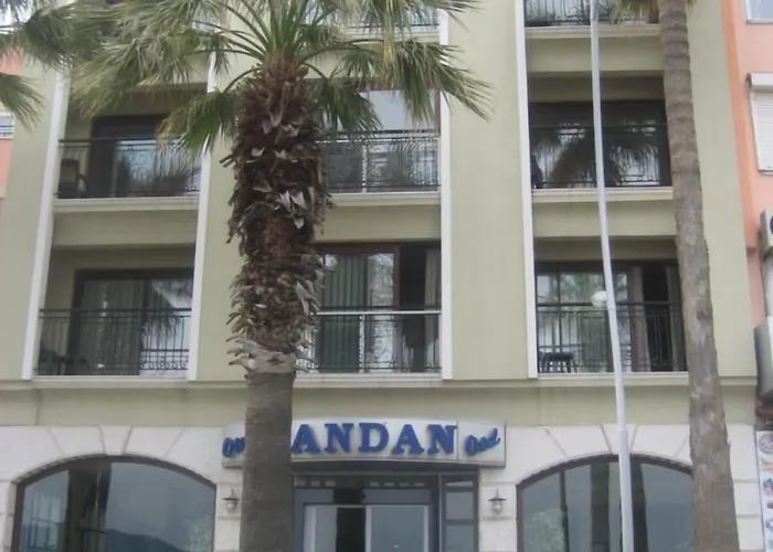 Hotel Candan