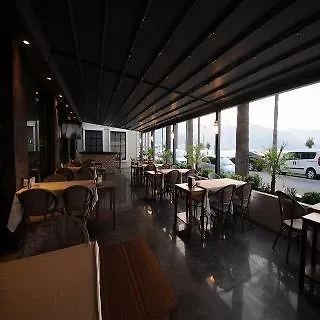 Hotel Candan