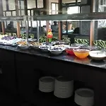 Candan Hotel