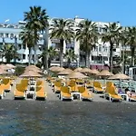 Candan Hotel 2*