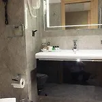 Candan Hotel