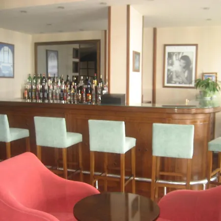 Otel Candan