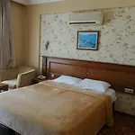 Hotel Candan