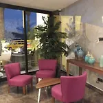 Hotel Candan