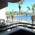 Hotel Candan 2*