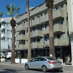 Candan Hotel 2*